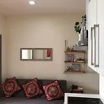Acqua Private Residences - Livingstone Tower